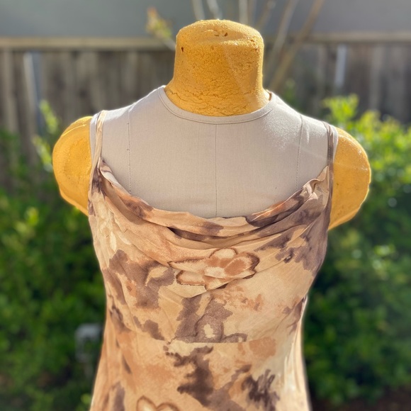 Benjamin A | Y2K Tan Cowl Neckline Maxi Dress - Picture 4 of 8